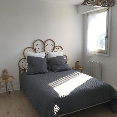 Nice Apartment In Audierne Close To Beach Екстериор снимка