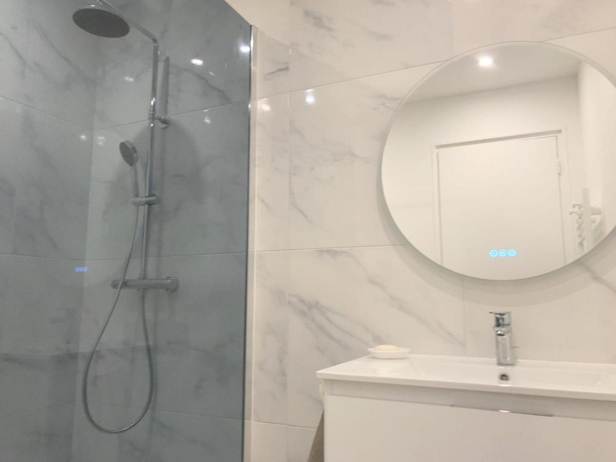 Nice Apartment In Audierne Close To Beach Екстериор снимка